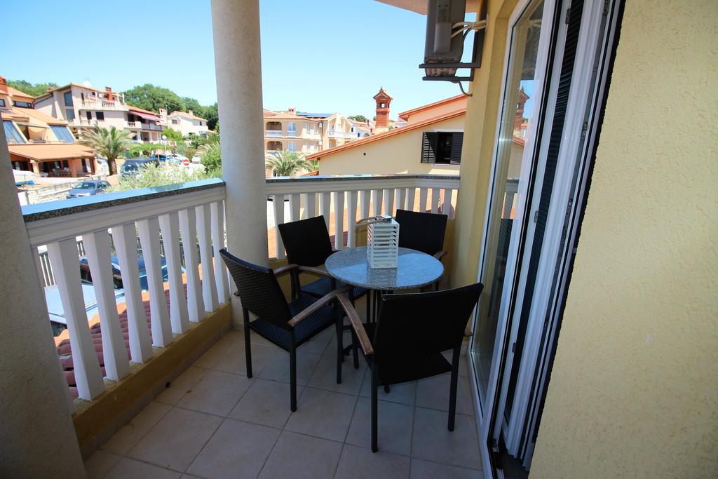 Villa Ambiente Pjescana Uvala Exterior foto