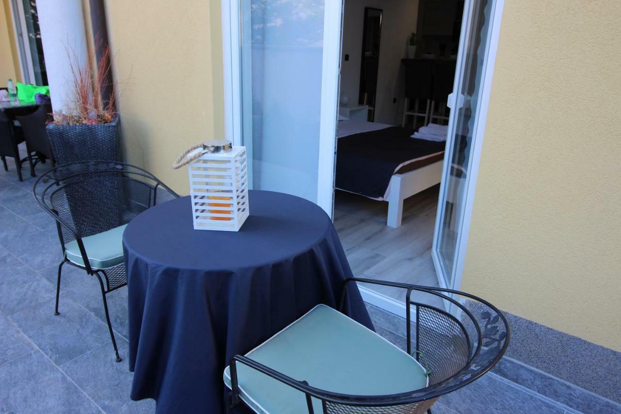 Villa Ambiente Pjescana Uvala Exterior foto